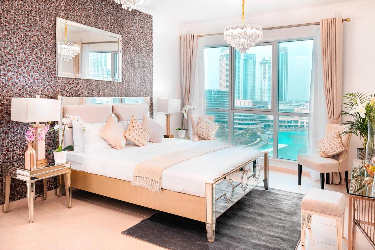 Elite Royal Apartment - Full Burj Khalifa & Fountain View - Emperor دبي المظهر الخارجي الصورة